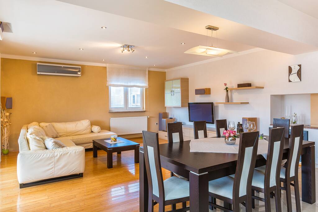 Living room with SAT/TV and HiFi
