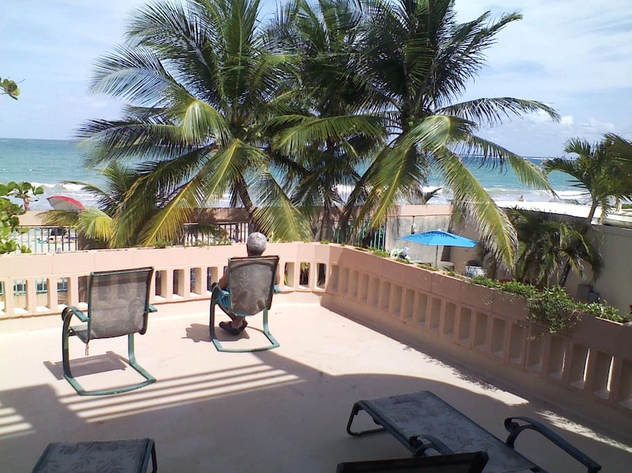 Beautyfull Beach front apartment - Condominiums for Rent ...