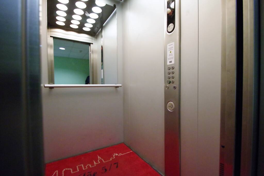 Clean and welcoming elevator