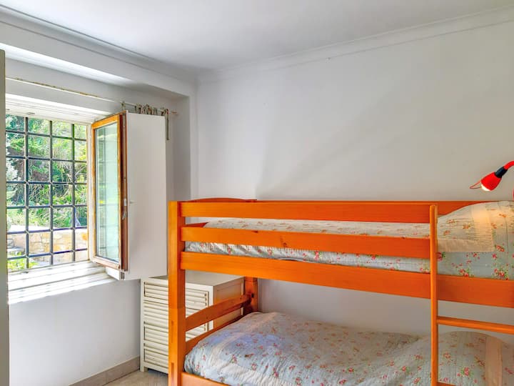 Quarto Duplo com beliche que pode ter cama extra