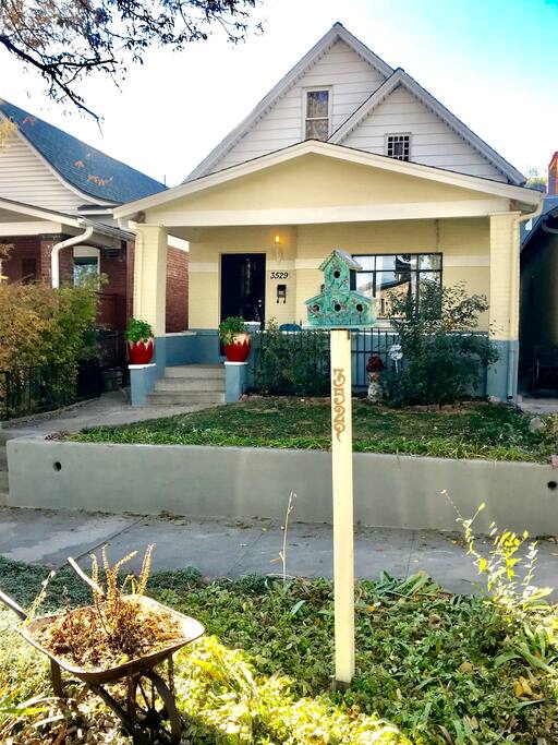 LoHi Art Cottage in fall.