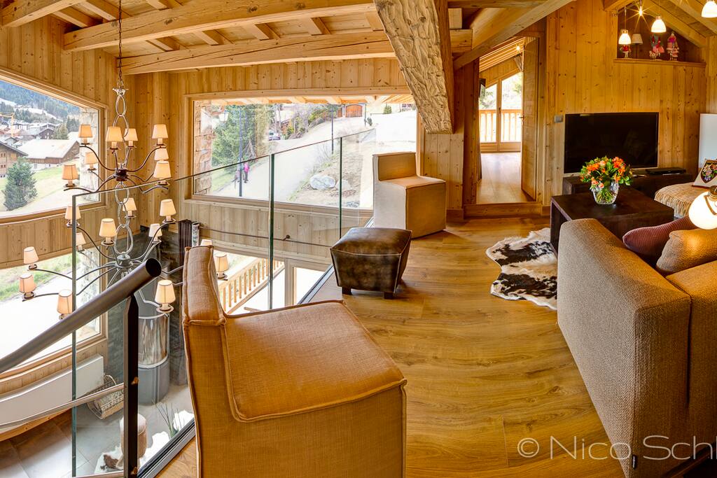 salon en mezzanine