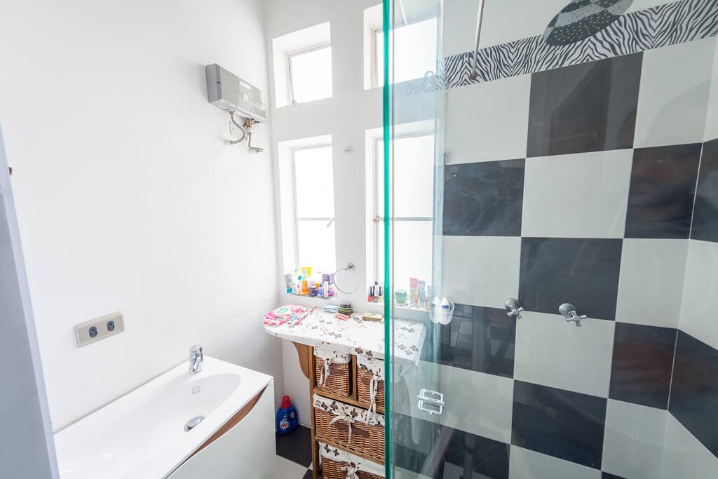 baño compartido