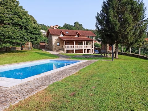 Country house with pool