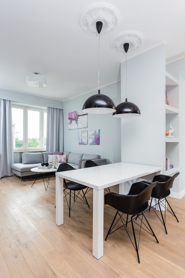 Unitapartments Deluxe Varsovie Place Du Sauveur - Warsaw