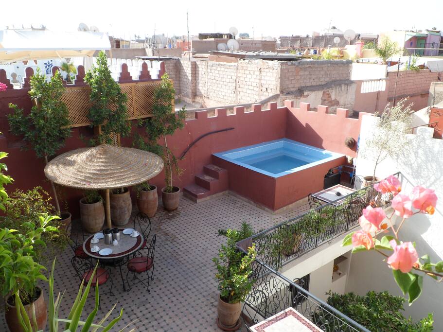 whirlpool / hot tube op het dakterras