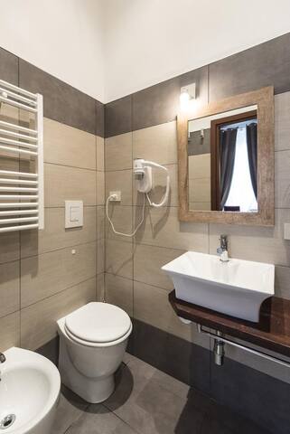 APARTMENT – “Vite Suites Guest House “ gallery image 4