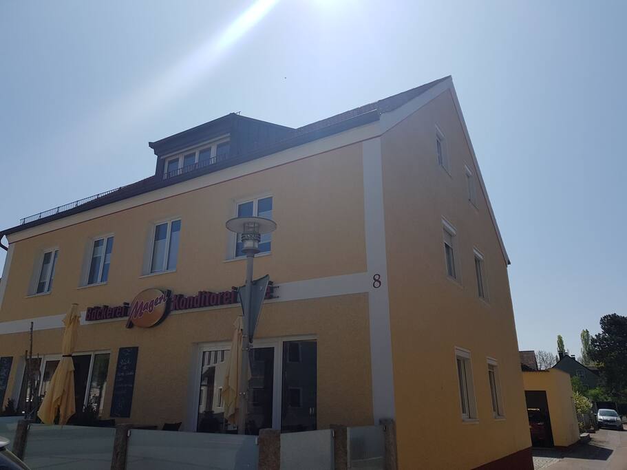 Wohnen über duftender Backstube