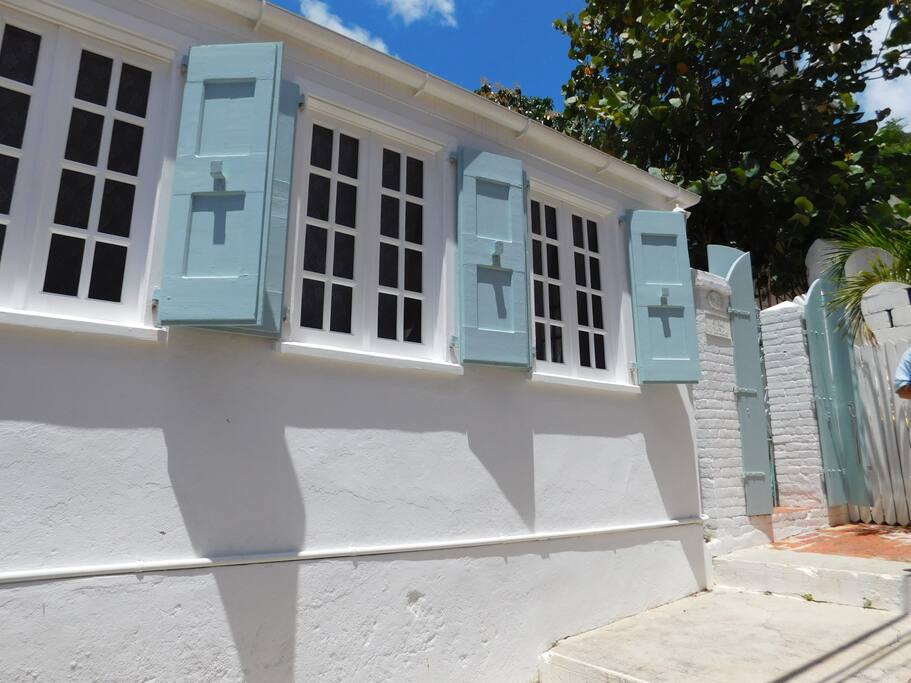 Exterior Front