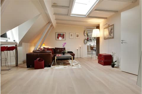 Top Airbnb: Unique quiet penthouse apartment in Valby
