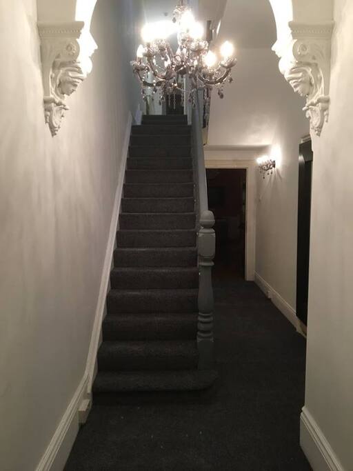 Hallway to the rooms and dining room