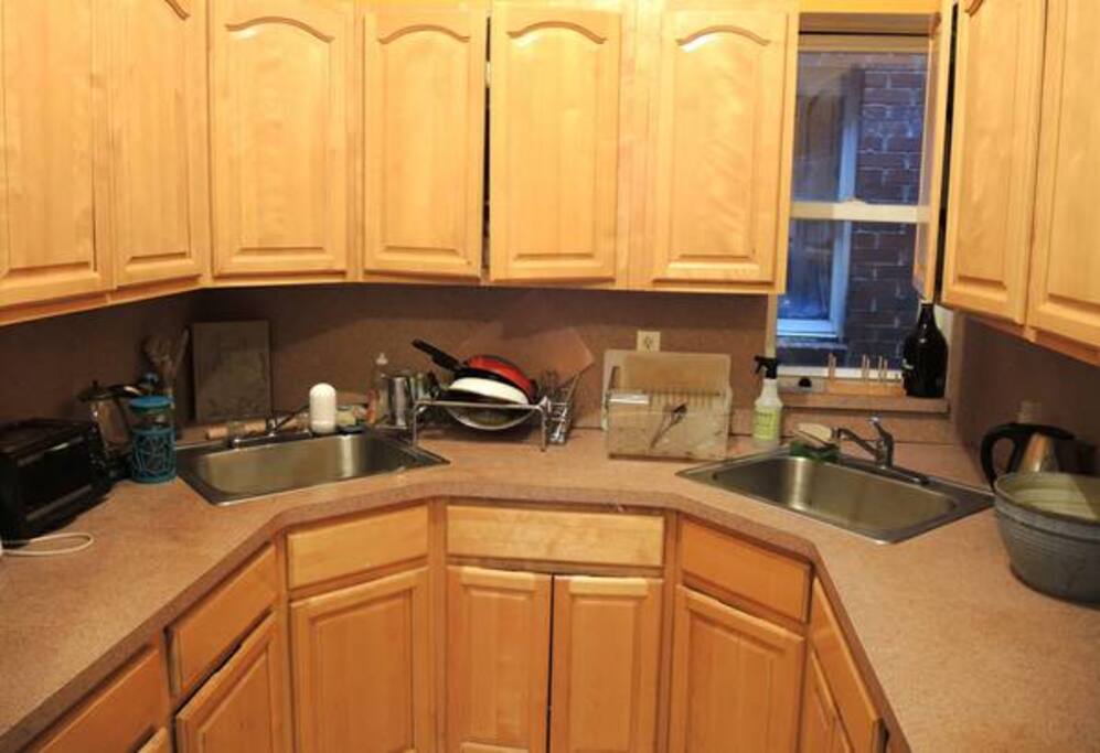 we have two sinks.