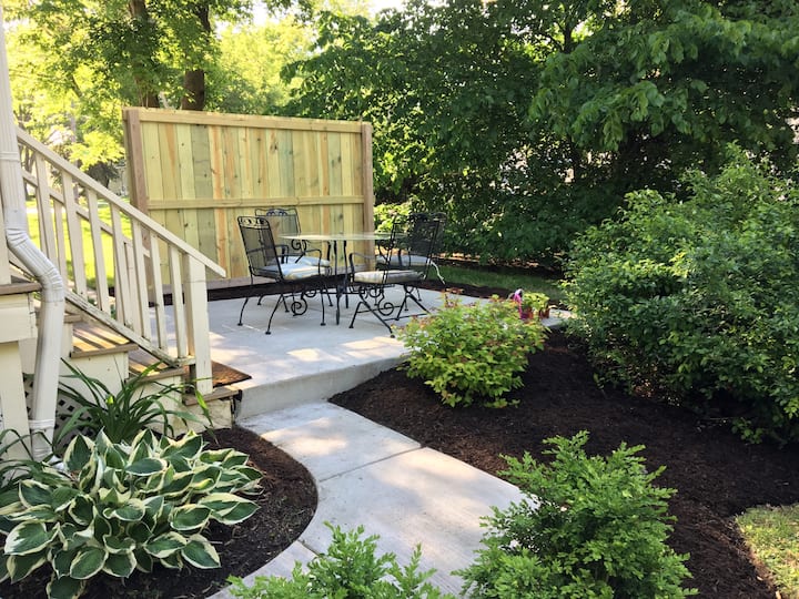 Batavia Vacation Rentals & Homes Illinois, United States Airbnb