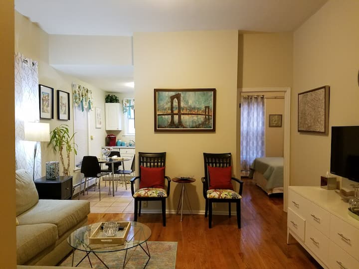 Apartment Close To Manhattan (30 Day Minimum) - North Bergen, NJ