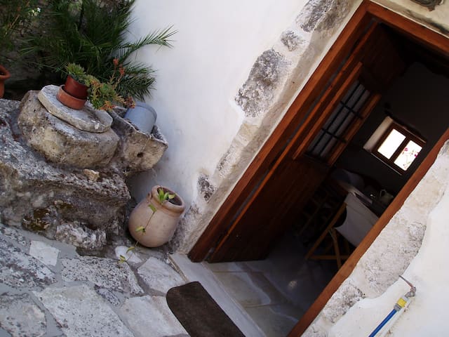 Airbnb Douliana Ferienwohnungen Unterkunfte