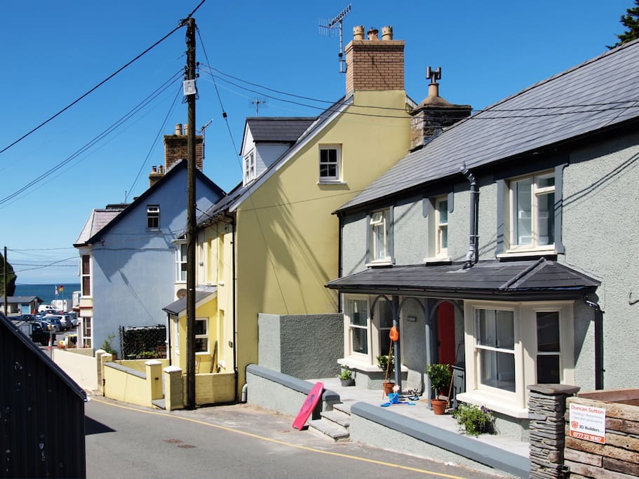 The cottage - 1st on right