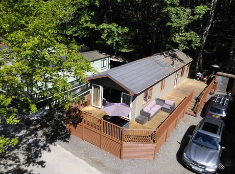Pony Meadows Lodge on the shore of Lake Windermere