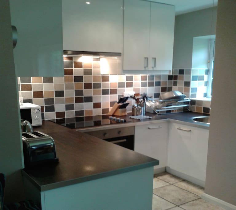 Fully equipped kitchen