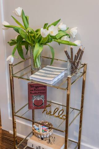 Designer Home in Music City gallery image 4