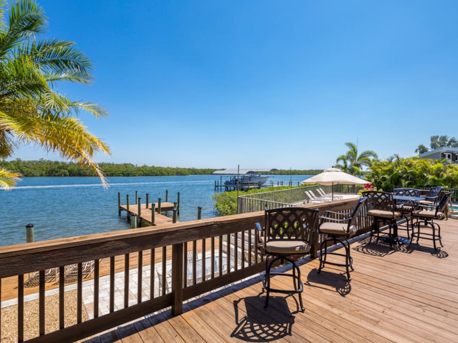 Spacious deck overlooking the bay