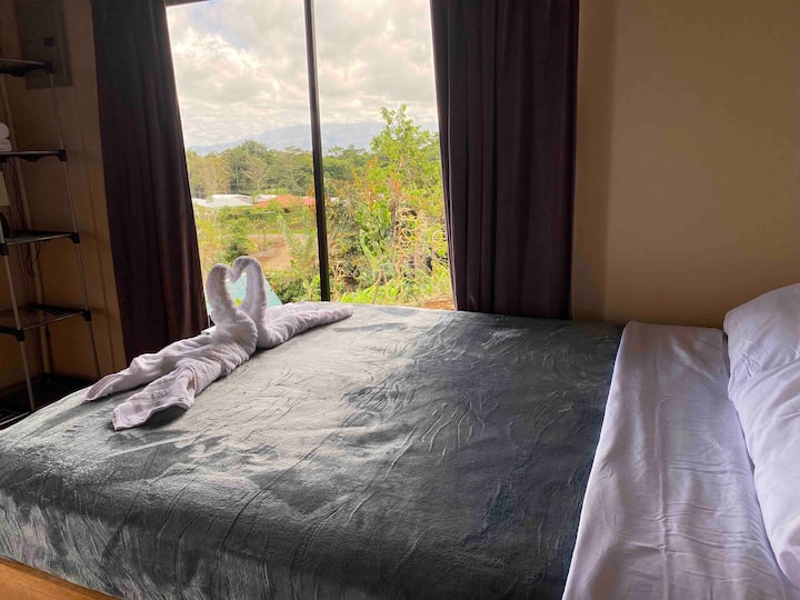 غرفة النوم 1