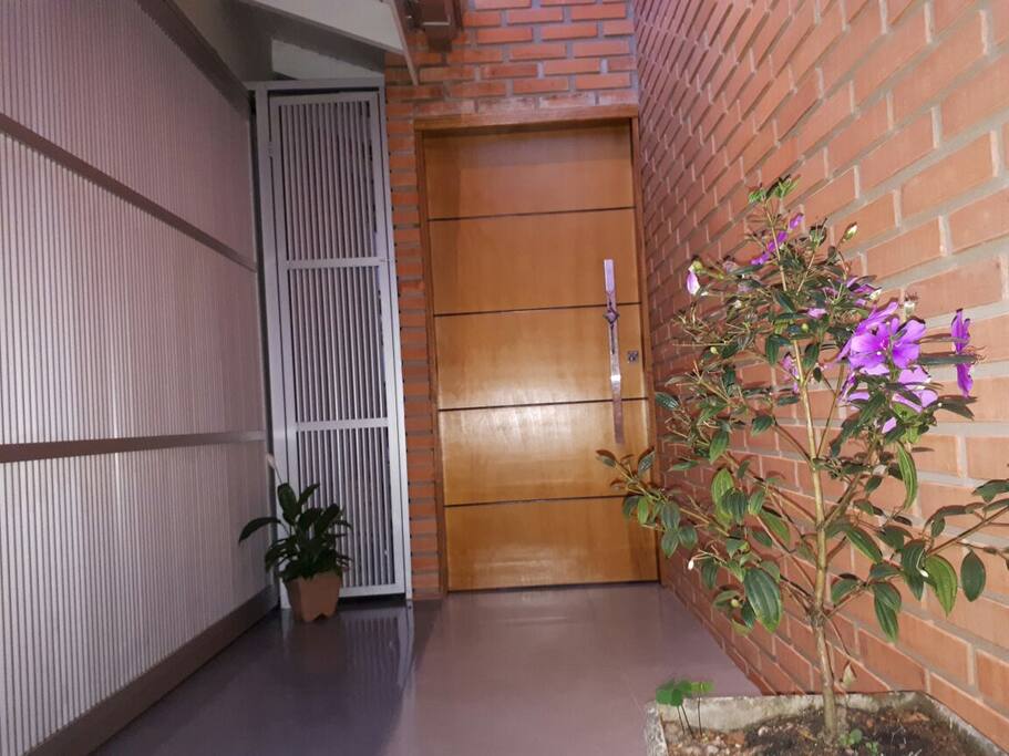 Porta de entrada.