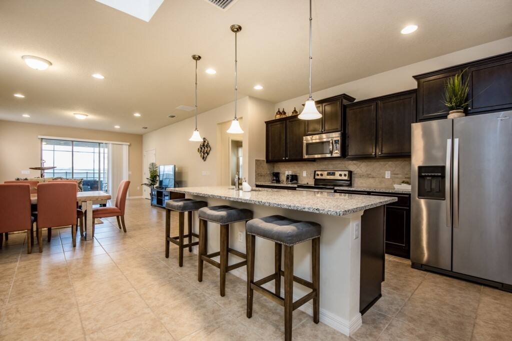 8897RhodesSt-5