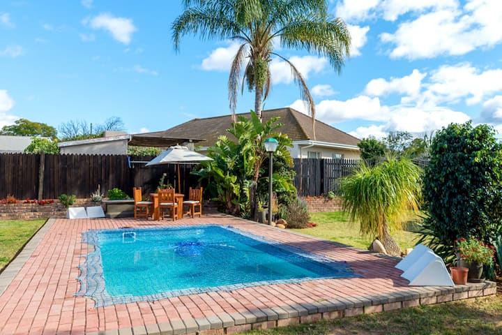 Karoo Country Style Cottage