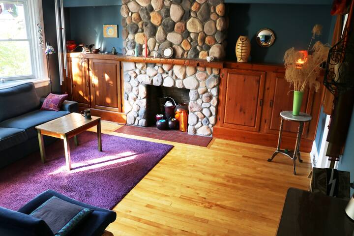 Oasis in the middle of the City gallery image 4