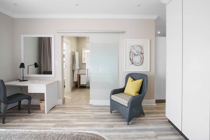 StudioStay on Sixty6 managed Airbnb listing 1