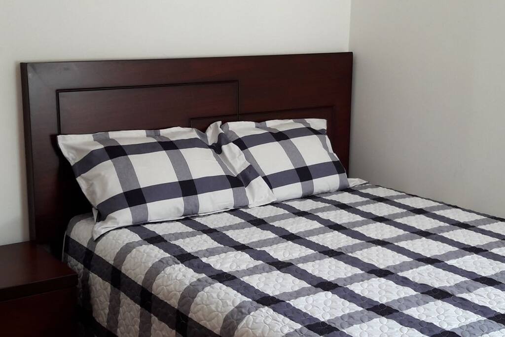DORMITORIO CAMA QUEEN