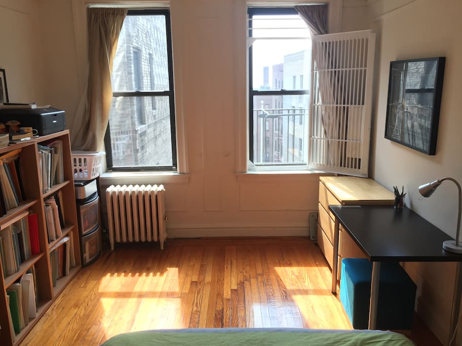 Bedroom is east-facing with wide open view all the way east over Manhattan. A spacious room with a closet, 3-drawer dresser, working desk, great light all day long.