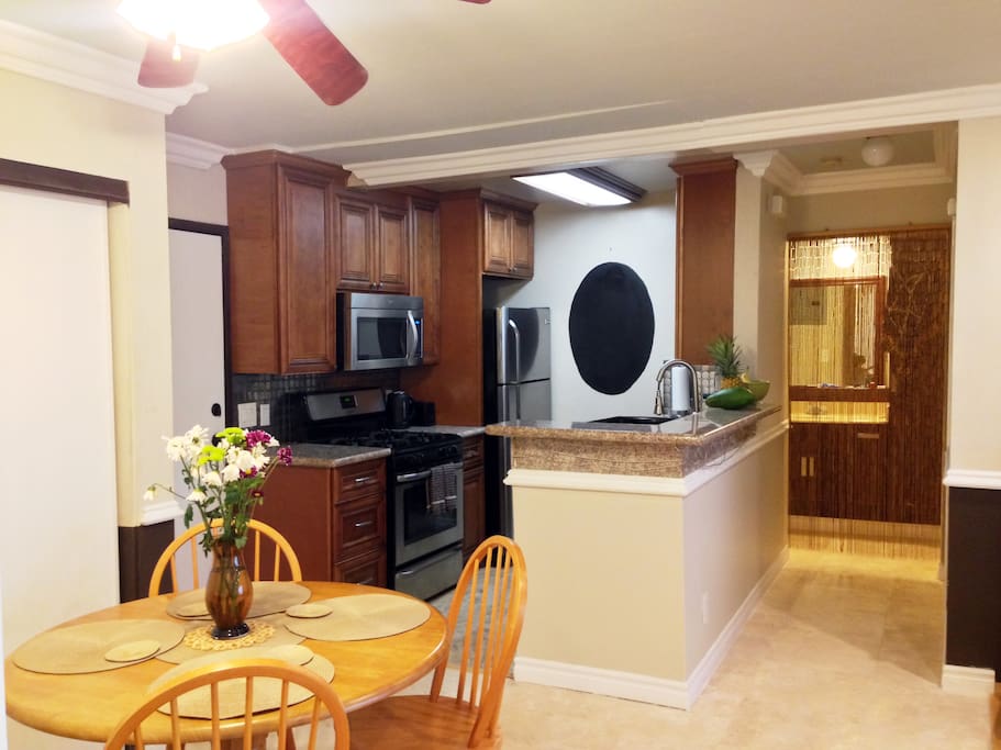 Cosy and practical dining room and kitchen. Renovated in March 2017.