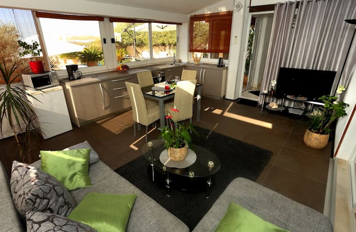 Всекидневна