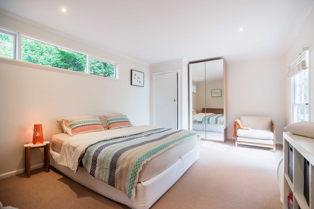 Third Large Bedroom - King or 2 King Singles