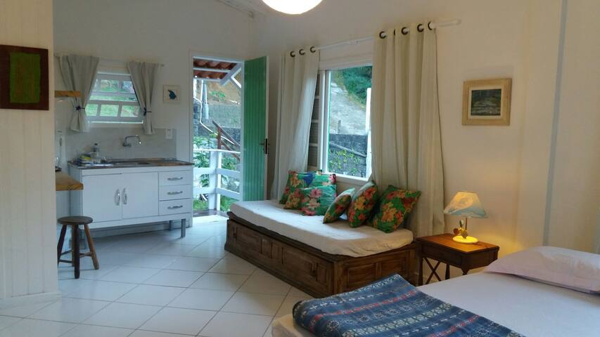 Hibiscus Prumirim Kitnet Com Frigo E Mini Cozinha Official Loft In Picinguaba Brazil 1 Bedroom 1 Bathroom