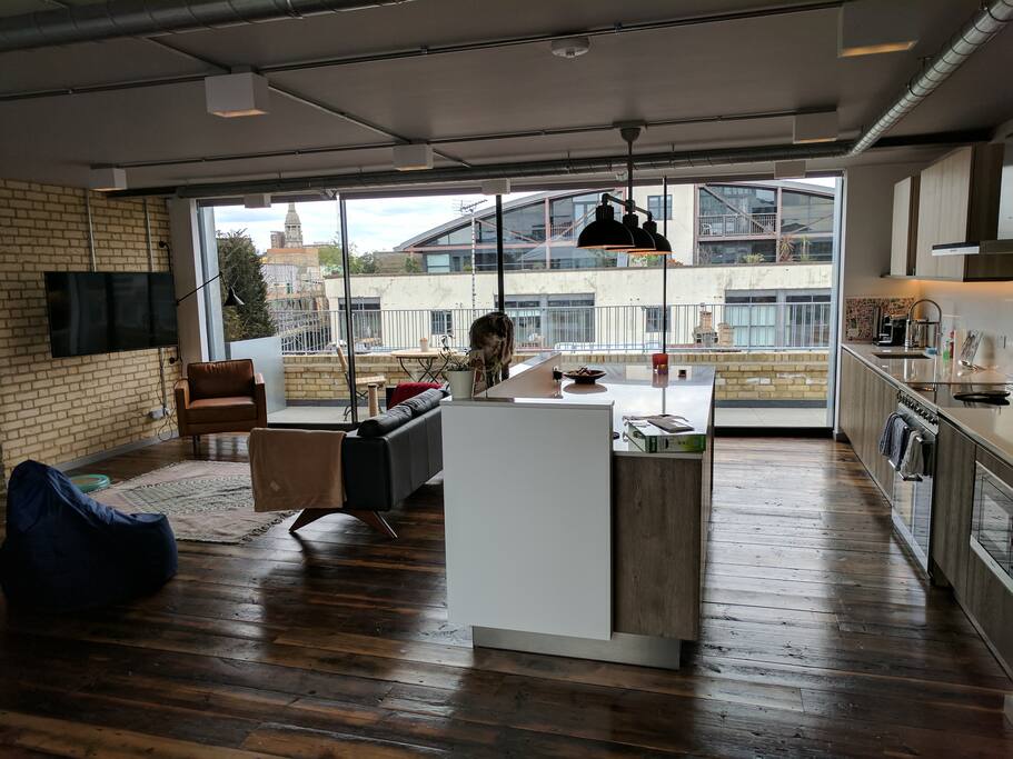 Kitchen area