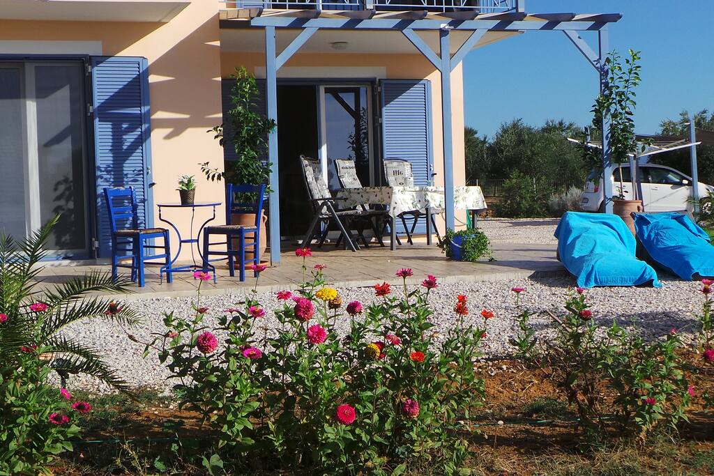 Villa Finiki