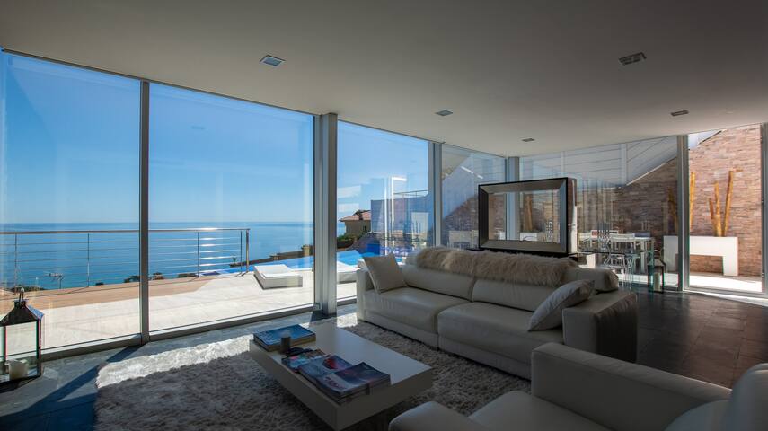 ★ CoastalVillas – Villa Zen ★ luxury&sea views gallery image 5