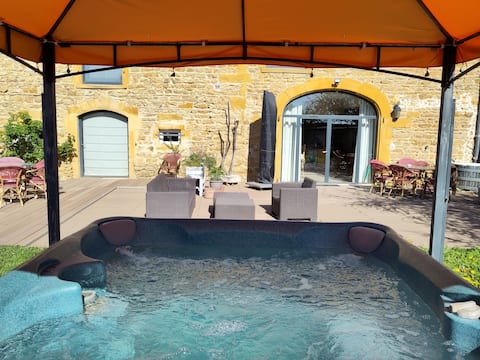 Clos du Cher in Beaujolais