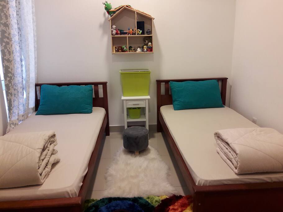 Kids Room with birdhouse and toys