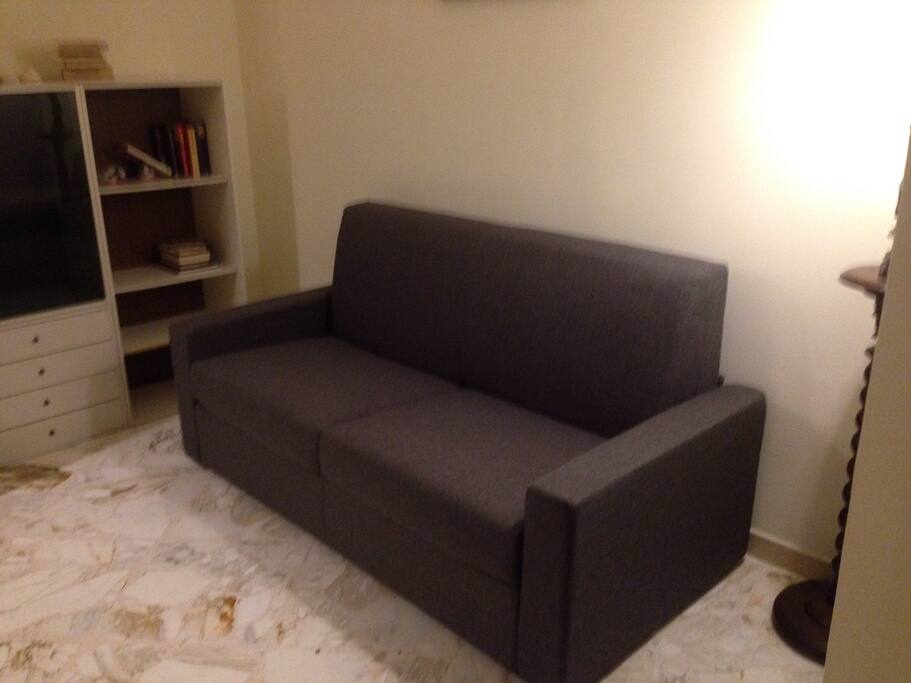 SALA CON DIVANO LETTO