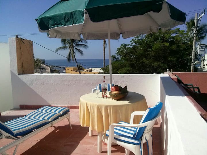 Cozy room with ocean views • Houses for Rent in Mazatlán, Sinaloa