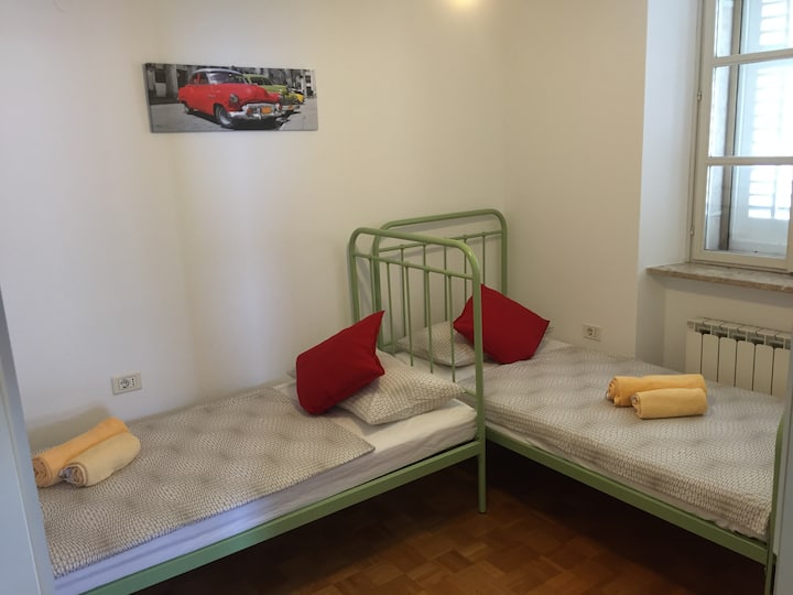 საძინებელი 2