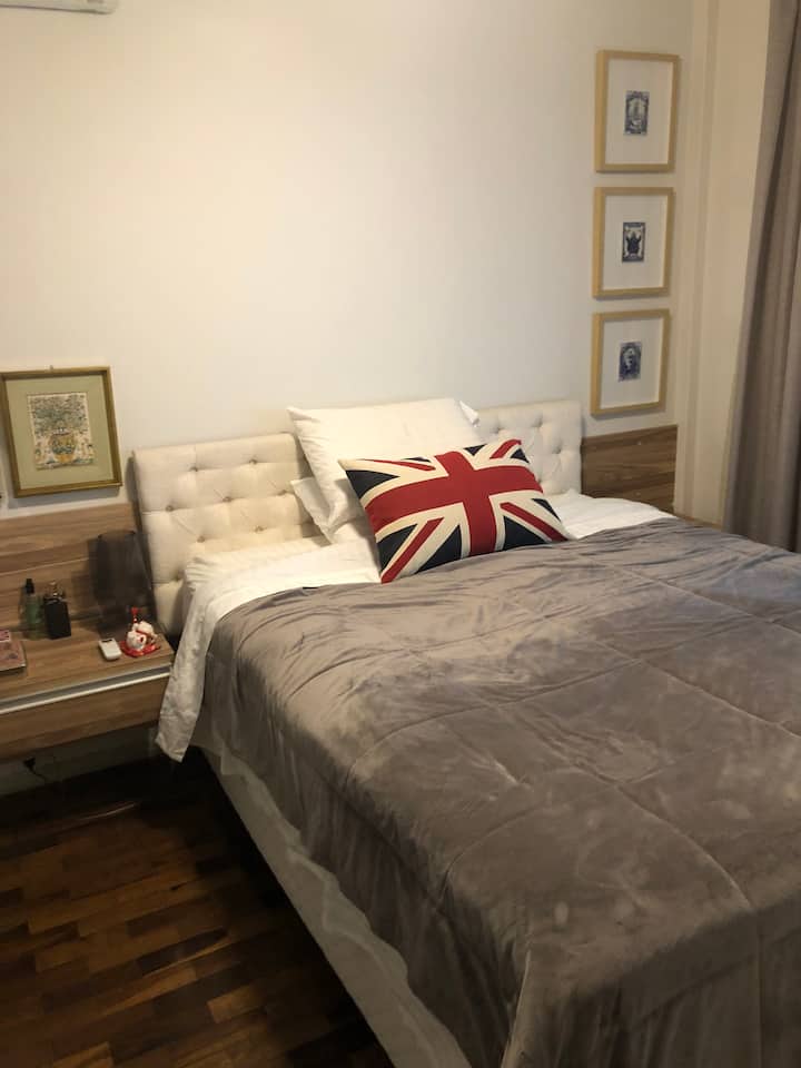 Quarto - cama queen/spavaća soba - bračni krevet (širine 150-179 cm)