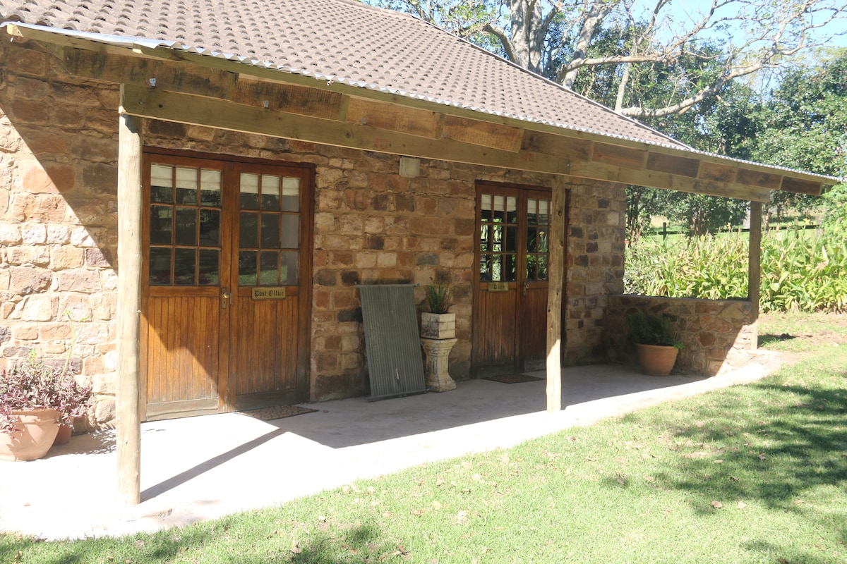 邮局和The Dairy -两个舒适的单元，可容纳我们的房客