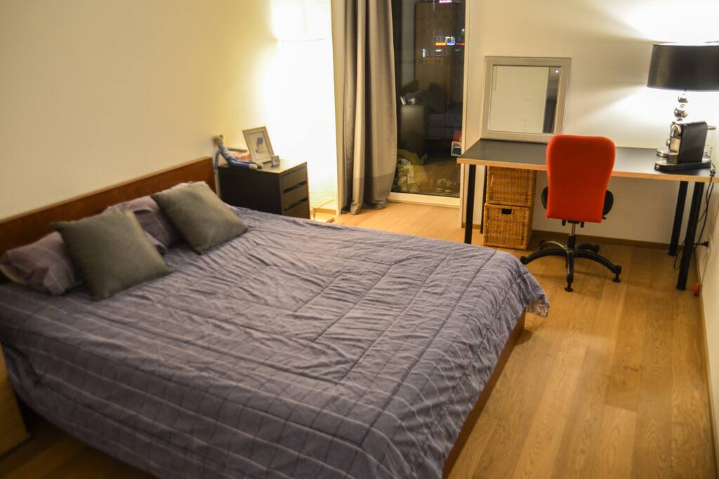 Guest room