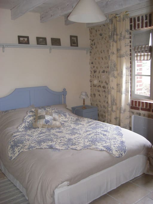 La chambre lit 160 en rdc