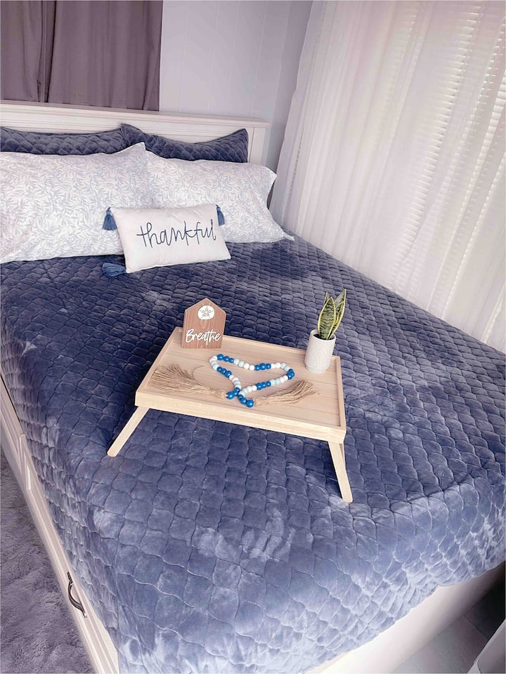 We love the comfy and cozy vibes of this third sleeping area. It’s arguably has the best view in the house. 