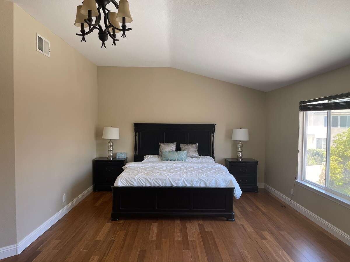 غرفة النوم 1